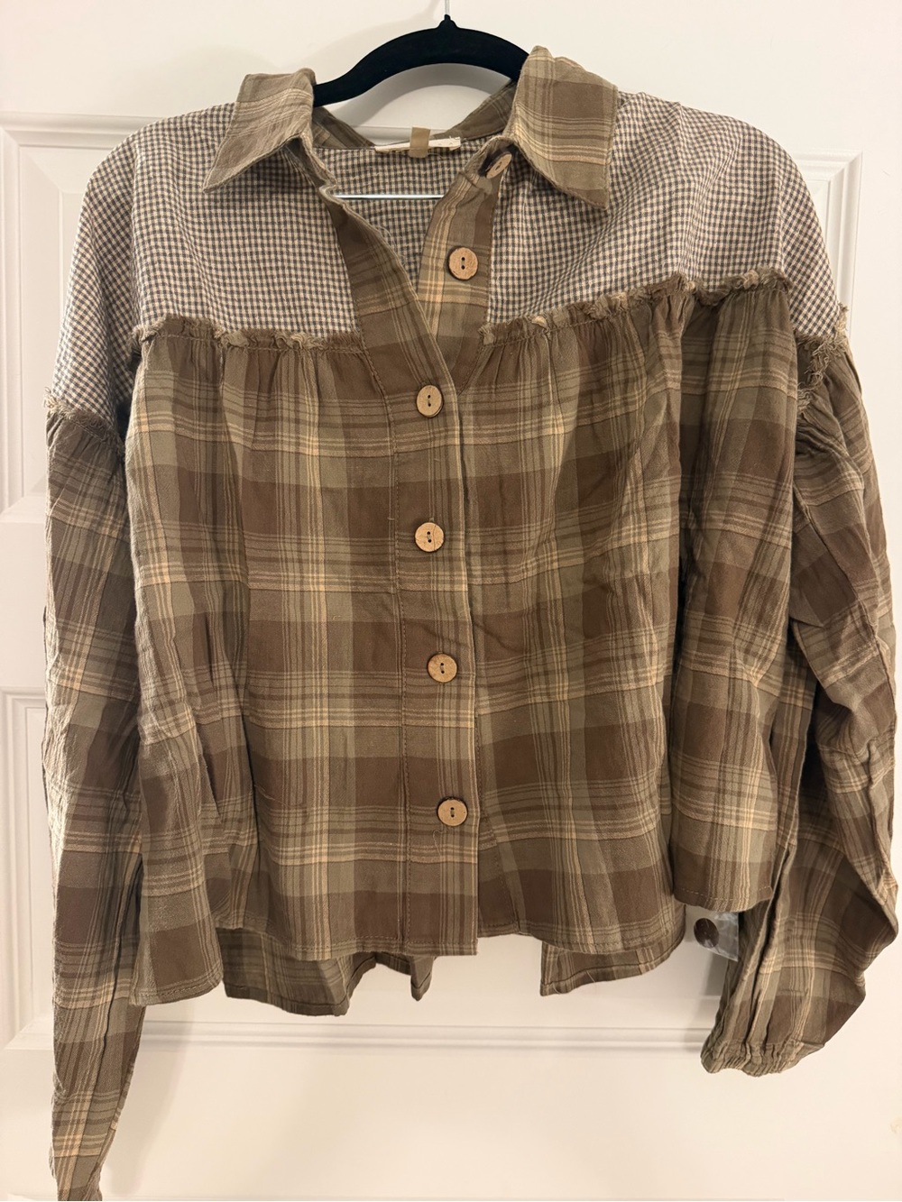 Promesa Brown Plaid Mixed-Pattern Button Down Shirt